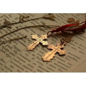 Как выбрать нательный крестик: украшение или духовный символ